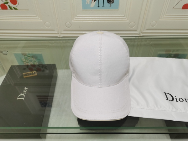 ブランド帽子角部分ディテール